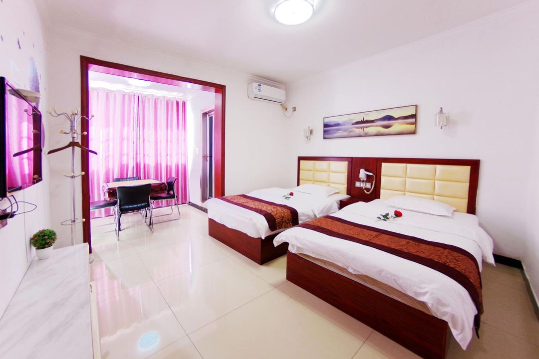 Jiayi Serviced Apartment (Changsha High-Speed Railway South Station)