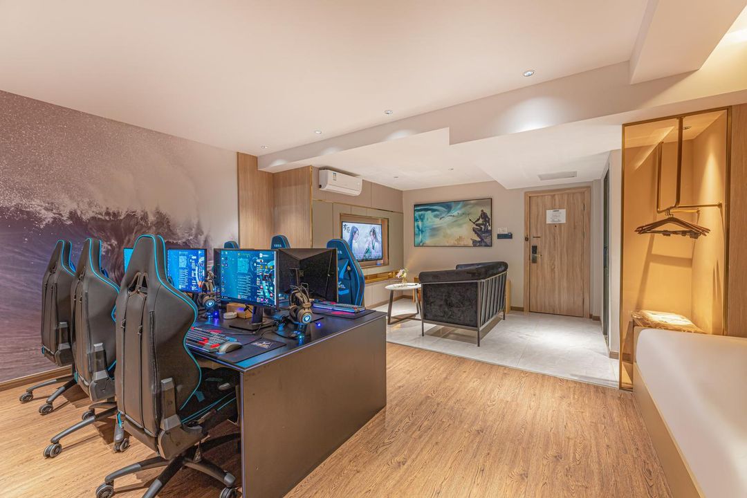 愛電競酒店(蘇州石路地鐵站山塘街店)