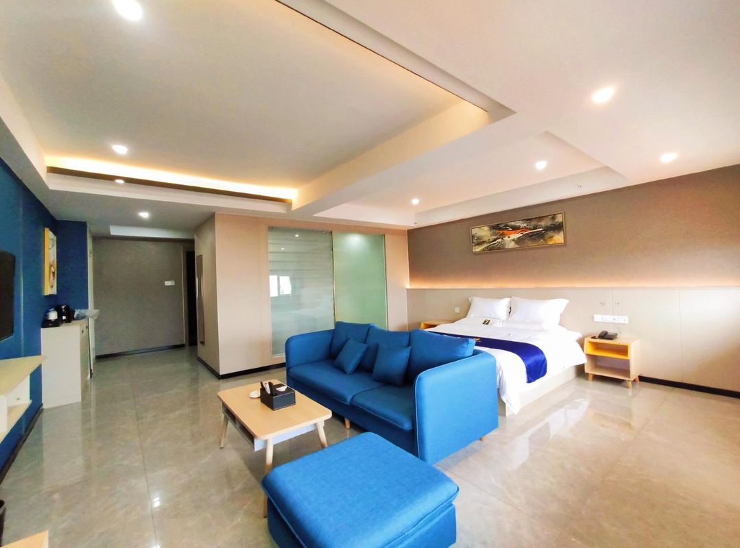 7 Days Premium (Zhuhai Jinwan Airport)