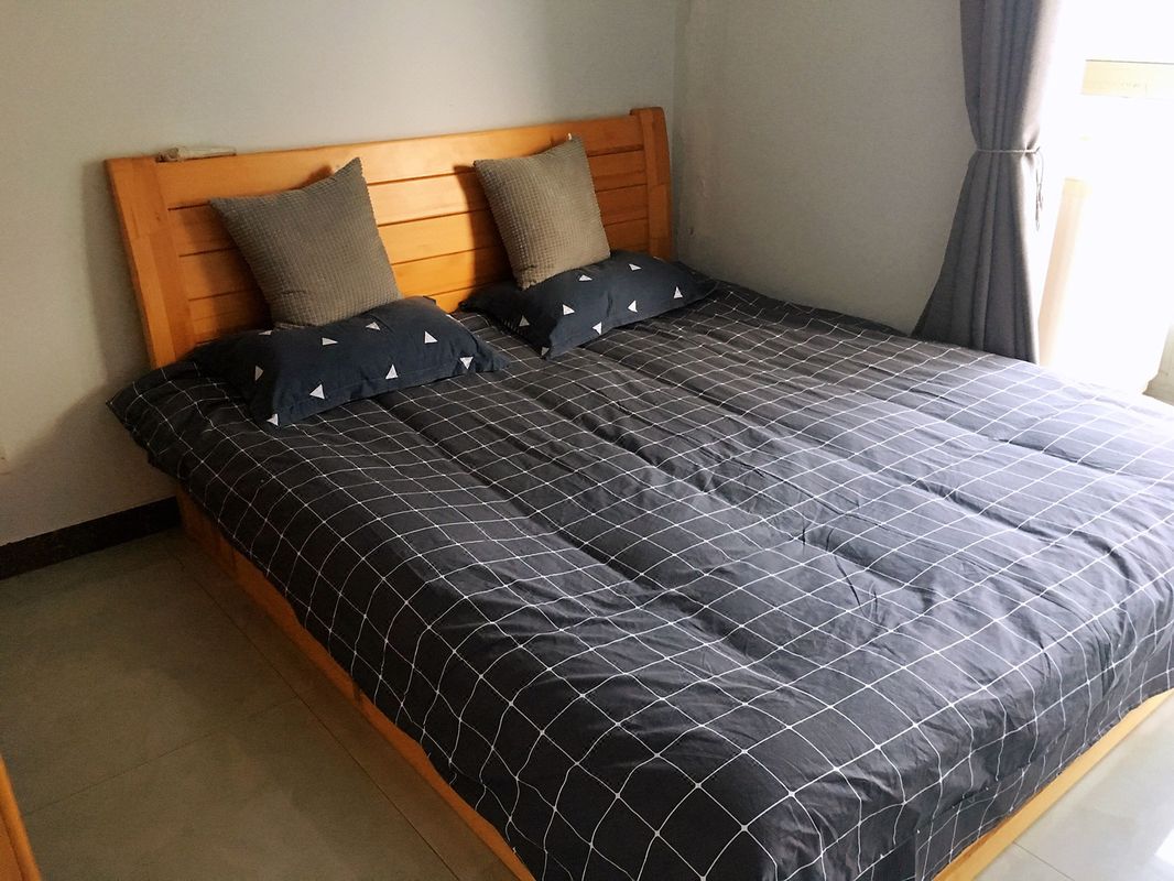 唐山世博湖景公寓(2号店)