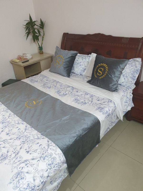 中山华苑住宿公寓(4号店)