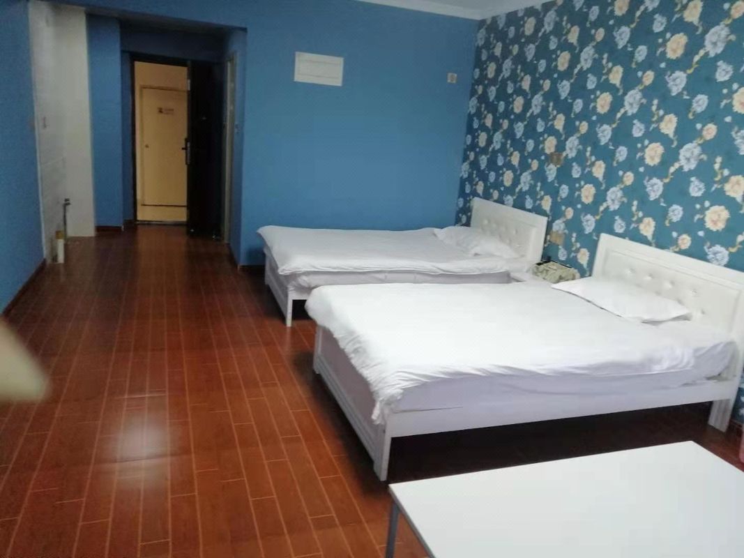 Xi'an Longshang Renjia Business Hotel