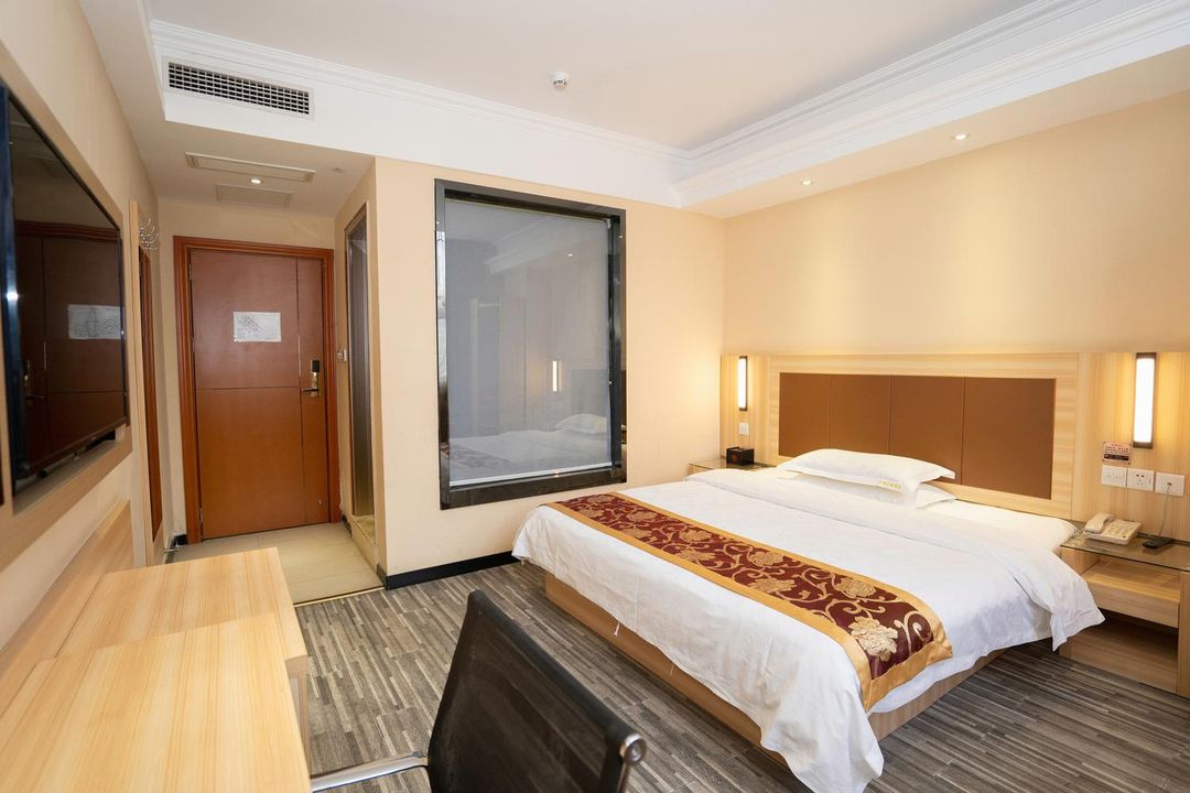 E Zhan Business Hotel (Wuhan Garden Expo Park)