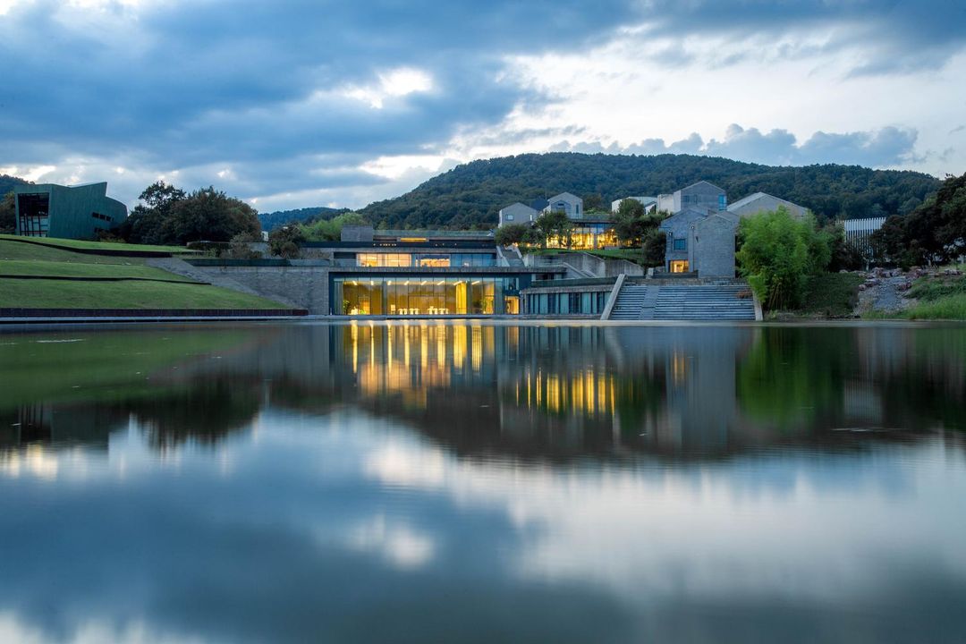 南京四方酒店傲途格精選