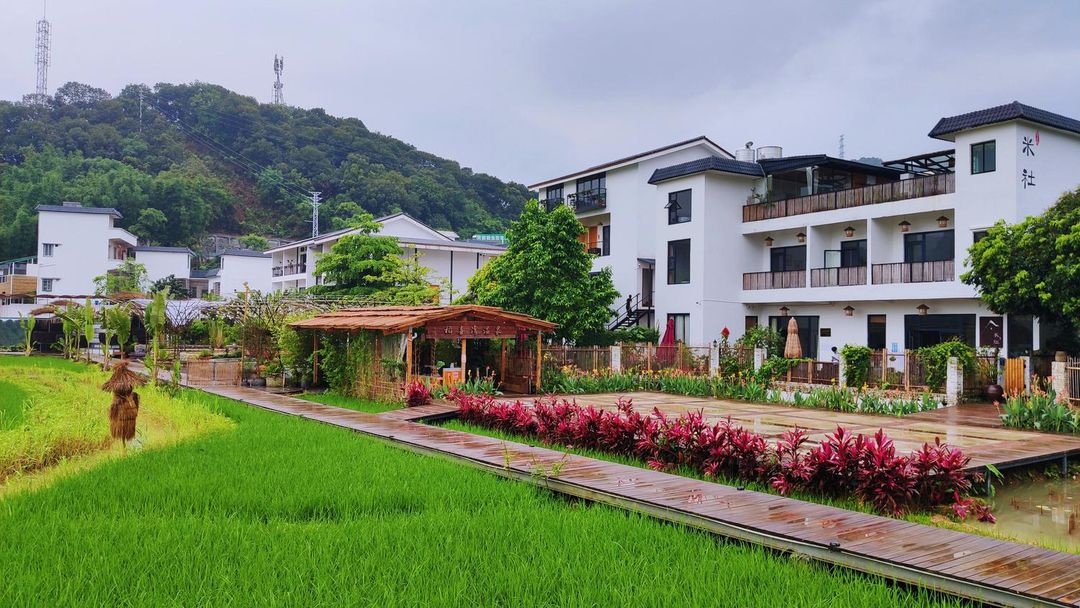 DAOXIWAN HOT SPRING HOMESTAY