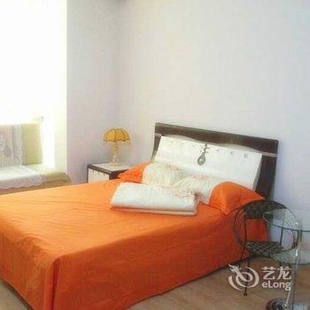 鞍山88连锁公寓财富中心店酒店提供图片