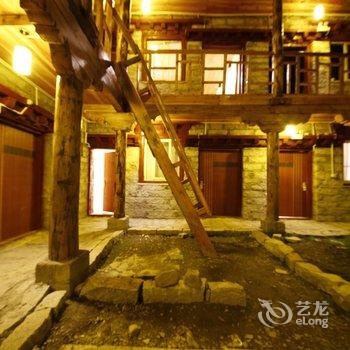 稻城风陵渡客栈酒店提供图片