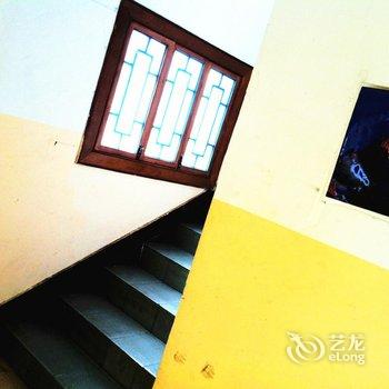稻城风陵渡客栈酒店提供图片