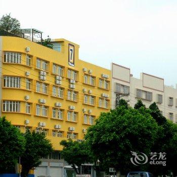 顺德容桂店)  95%好评查看近期评论 经济型酒店 距东逸湾(北门)1562米