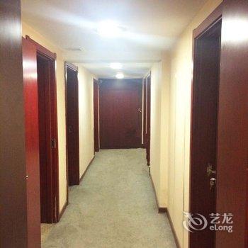 承德双桥区青年人旅社酒店提供图片