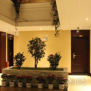香格里拉市裕和华府大酒店酒店提供图片