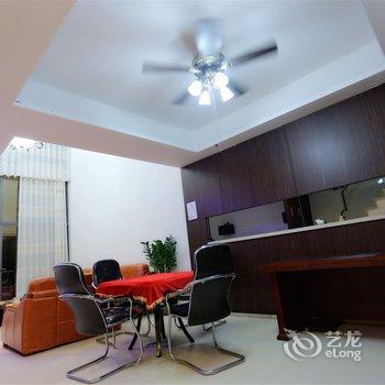 从化温度假日聚会玩逗轰趴别墅(富力泉店)酒店提供图片