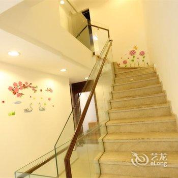 从化温度假日聚会玩逗轰趴别墅(富力泉店)酒店提供图片