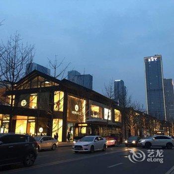 成都浪漫樱花丝足会所酒店提供图片