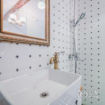 上海mousse计设民宿酒店提供图片