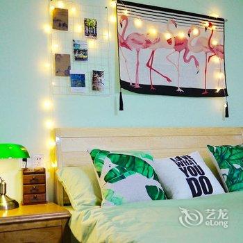 上海外滩边的英式老房带阳台Loft旅行家复式酒店提供图片