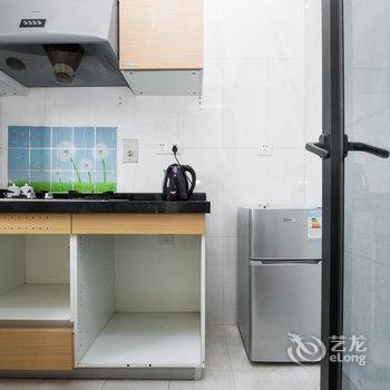 广州闪族酒店公寓(畅聚小吃街店)酒店提供图片
