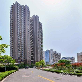 青岛金沙滩旁精装高层整租公寓酒店提供图片