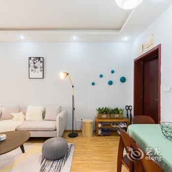 重庆优优居公寓酒店提供图片