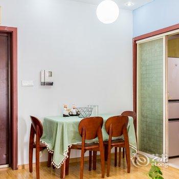 重庆优优居公寓酒店提供图片