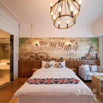 重庆独家记忆酒店式公寓巴南万达店酒店提供图片