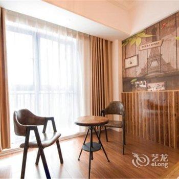 重庆独家记忆酒店式公寓巴南万达店酒店提供图片