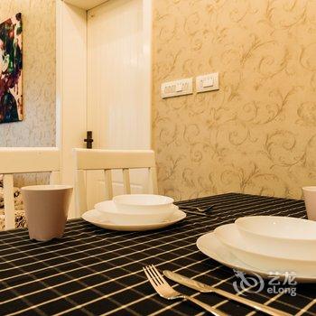 重庆繁华新牌坊公寓房轻轨站旁AnnHouse(下石浩路店)酒店提供图片