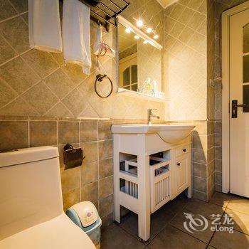 重庆繁华新牌坊公寓房轻轨站旁AnnHouse(下石浩路店)酒店提供图片