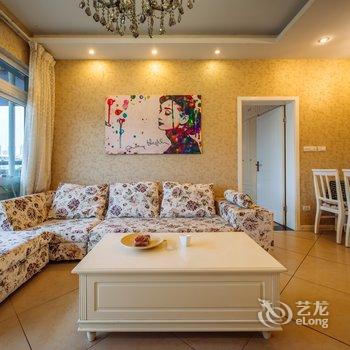 重庆繁华新牌坊公寓房轻轨站旁AnnHouse(下石浩路店)酒店提供图片