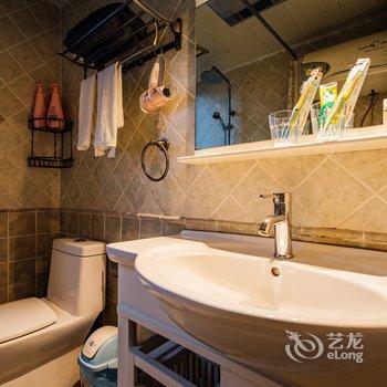 重庆繁华新牌坊公寓房轻轨站旁AnnHouse(下石浩路店)酒店提供图片