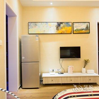 重庆优优居公寓(旋转木马分店)酒店提供图片