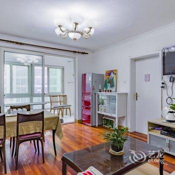 北京丫丫公寓(798路店)酒店提供图片