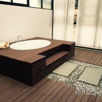广州从化温泉镇方圆明月山溪豪华6房别墅酒店提供图片