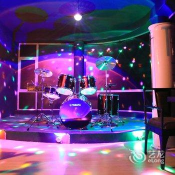 上海WoW House轰趴别墅(鹿达路分店)酒店提供图片