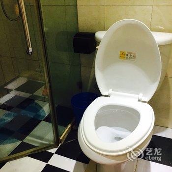 重庆MrSunmer的民宿(五四路店)酒店提供图片