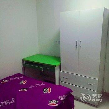 上海何先生的温馨民宿(嘉怡路分店)酒店提供图片