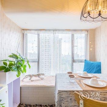 重庆繁华公寓酒店提供图片