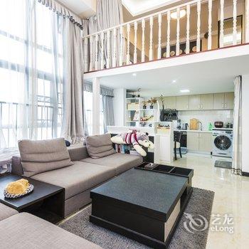 广州钢琴北欧风复式酒店提供图片