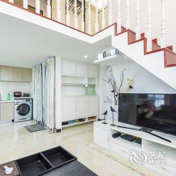 广州钢琴北欧风复式酒店提供图片