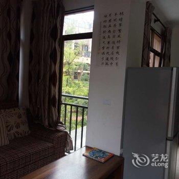 重庆黑山谷游客中心旁花园小洋房普通公寓(八角庙公园分店)酒店提供图片