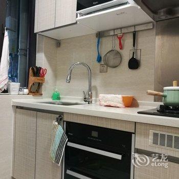 广州爱花城珠水云山公寓(琶洲村新马路与昭悦路交叉口分店)酒店提供图片