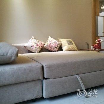 广州爱花城珠水云山公寓(琶洲村新马路与昭悦路交叉口分店)酒店提供图片