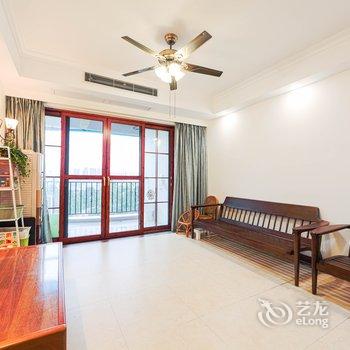 广州么么妈的民宿(畔江内街分店)酒店提供图片