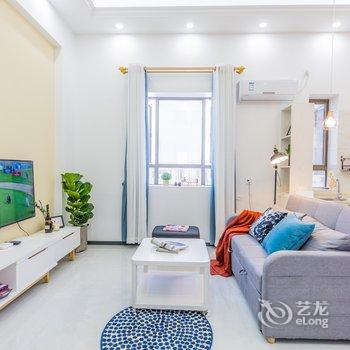 广州离岛空气特色民宿(中山五路分店)酒店提供图片