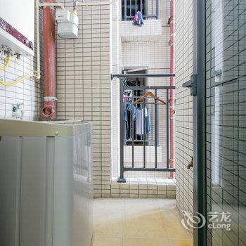 广州闪族酒店公寓(畅聚小吃街店)酒店提供图片