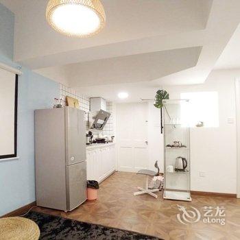 上海暖暖的新家公寓(滇池路店)酒店提供图片