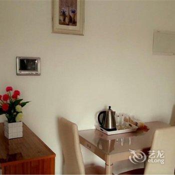 岳阳吴六一公寓酒店提供图片