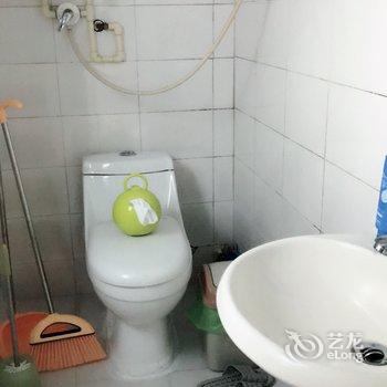 青岛诗意小站公寓(新会路分店)酒店提供图片