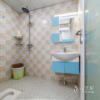 重庆大吉大利辉公寓(花半里路分店)酒店提供图片