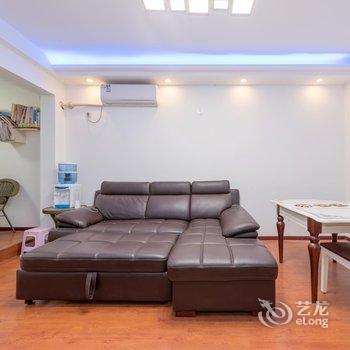 重庆大吉大利辉公寓(花半里路分店)酒店提供图片